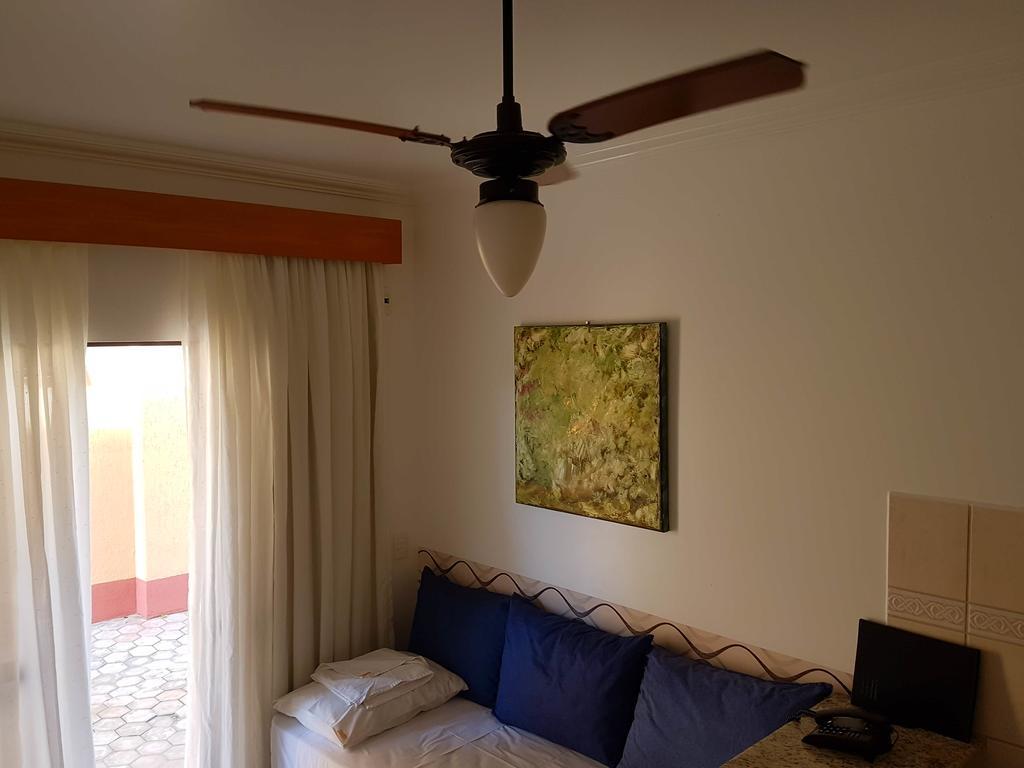 Pousada Vale Del Sol ボンビーニャス エクステリア 写真